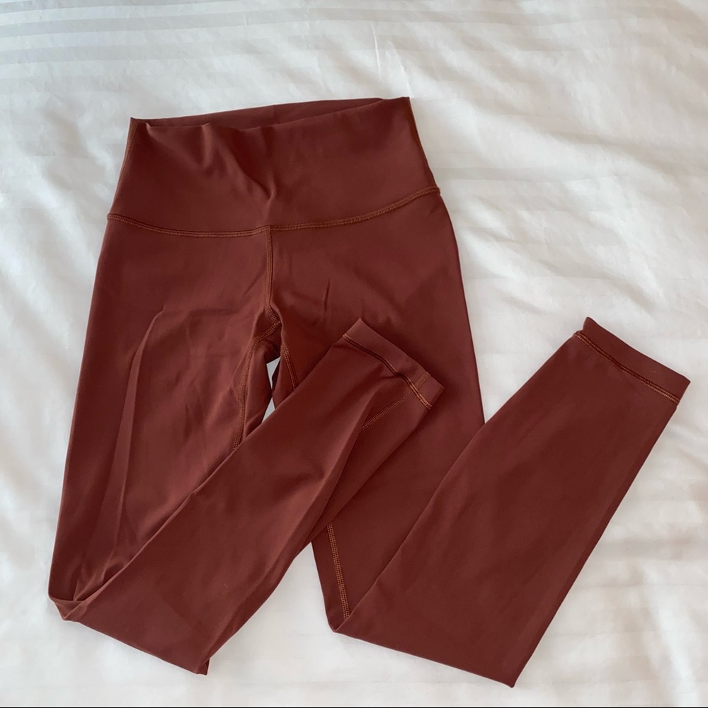 *rare* Burnt Orange Wunder Under Legging